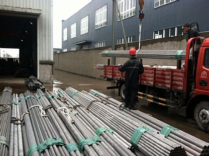 不鏽鋼管（guǎn）裝貨